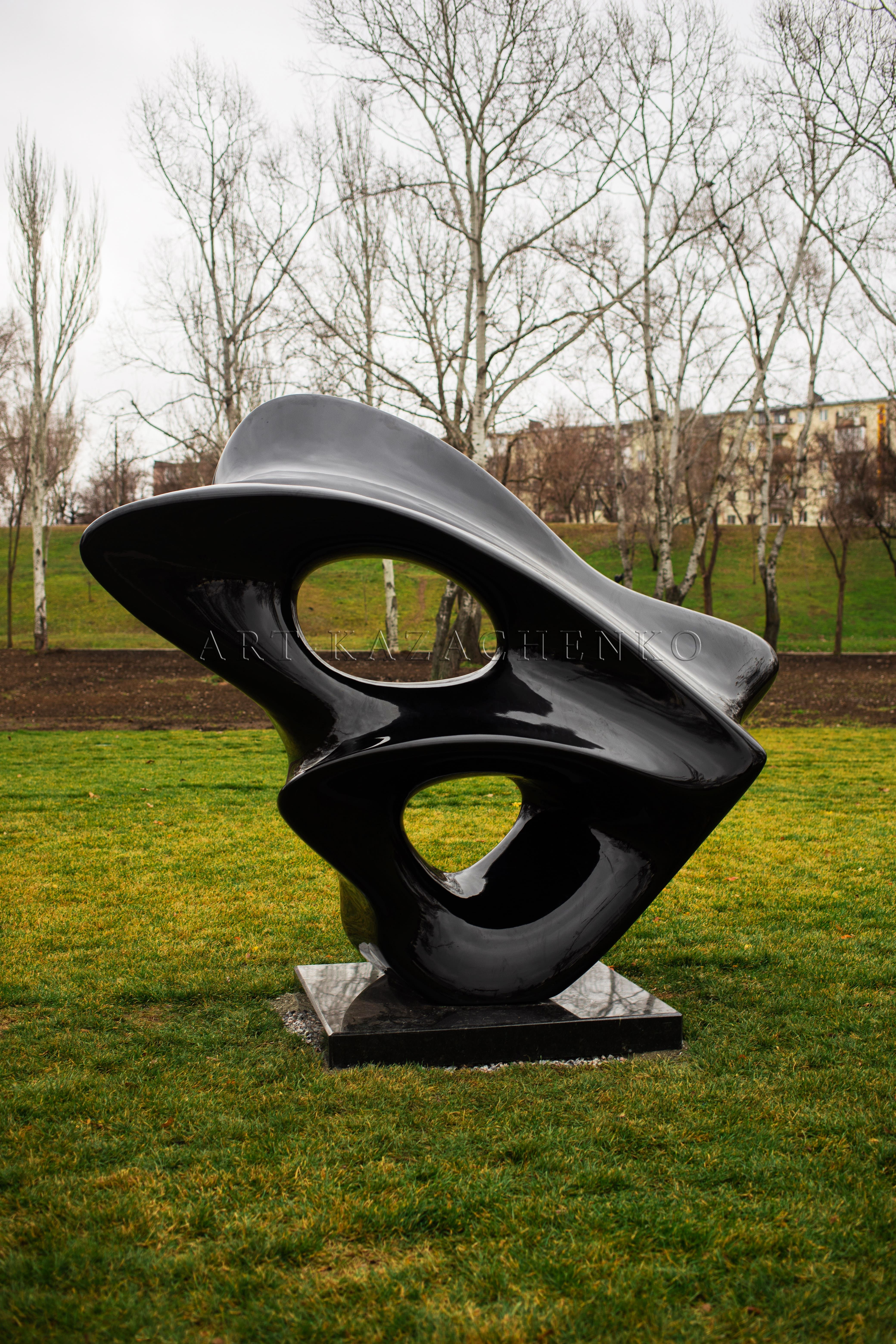 Садово-парковая скульптура. Парк имени Н.А. Гурова г. Мариуполь