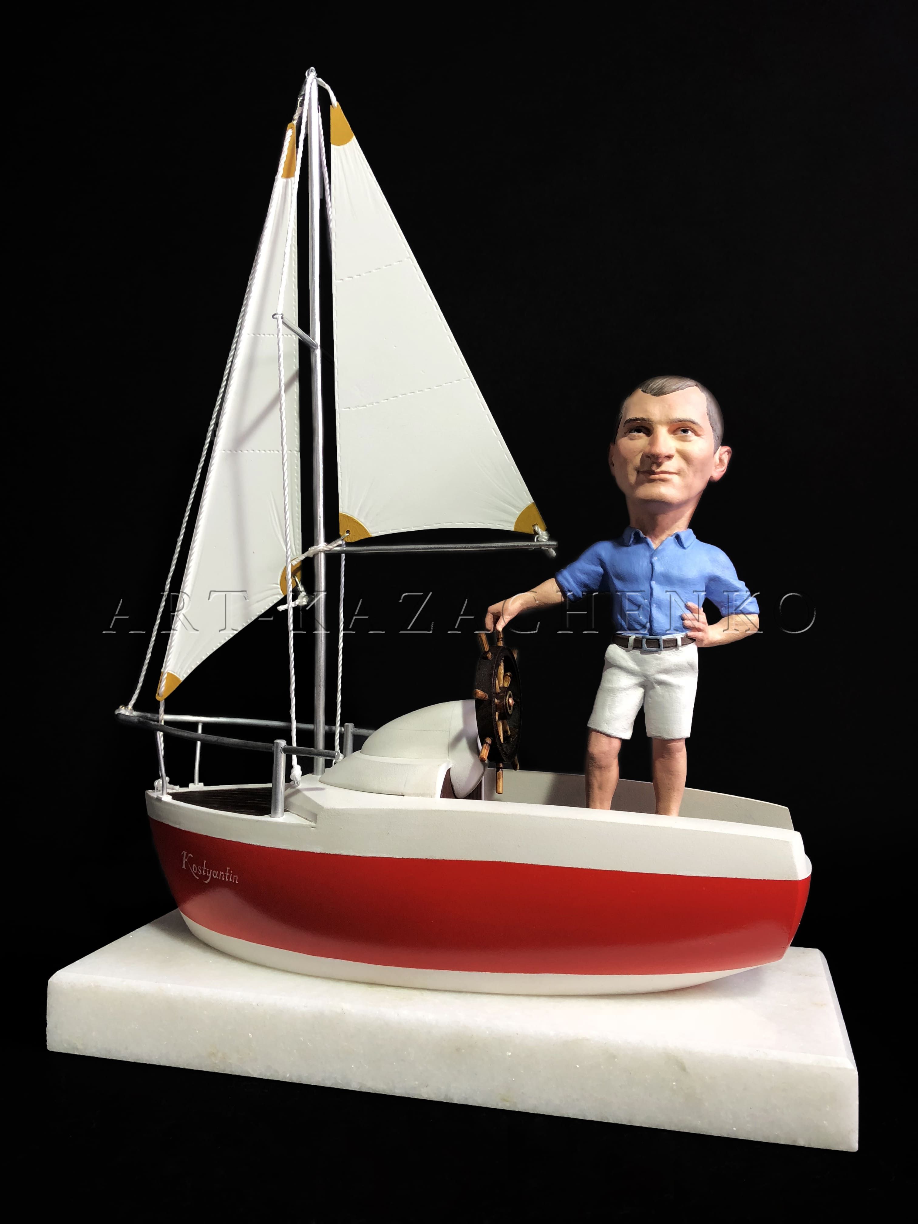 Шаржевая статуэтка с яхтой под заказ по фотографии