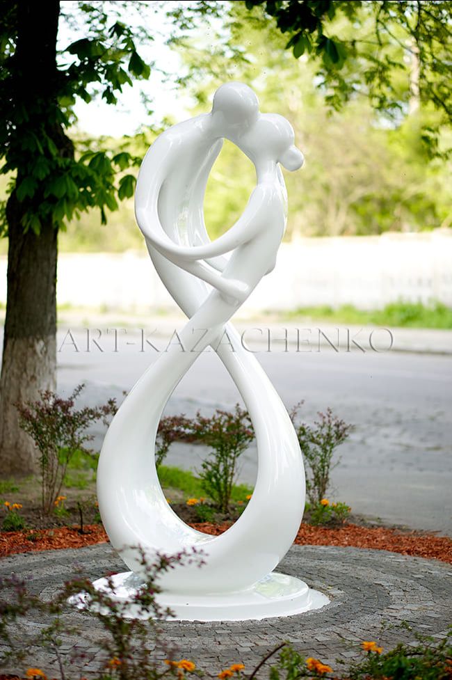 Скульптура «Бесконечность» г. Киев